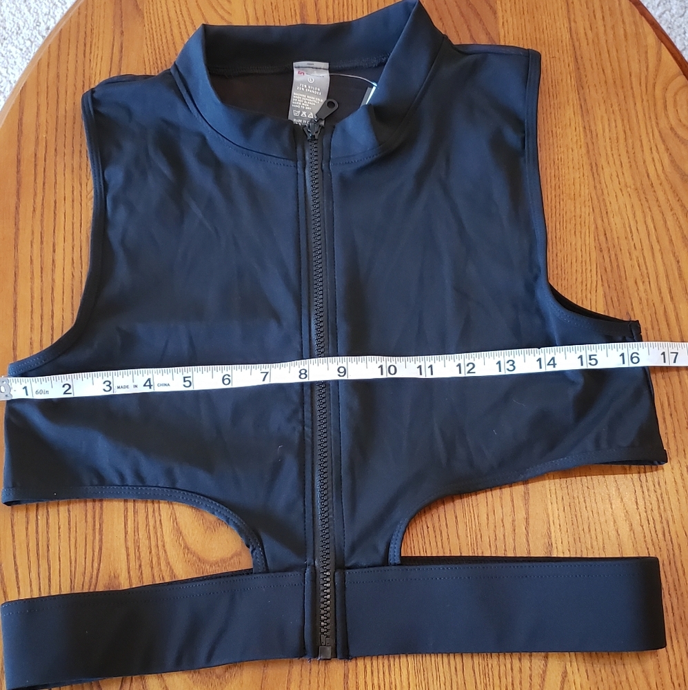 Black athletic top with elastic band attached at hem, size L, NEW - Picture 3 of 9